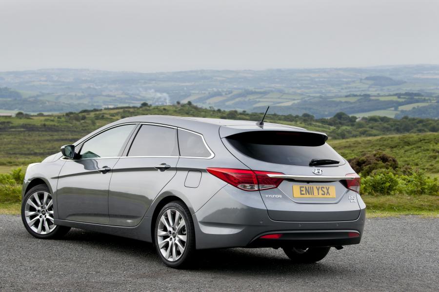  Hyundai i40 Station Wagon CRDi 2011 года  (UK) (фото 16 из 146)